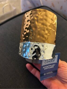 Yankee Candle Hammered Metallic Gold and Silver ScentPlug Cap